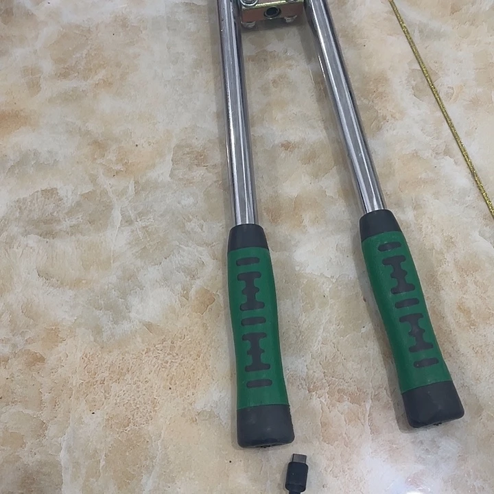一个全新的发货发货