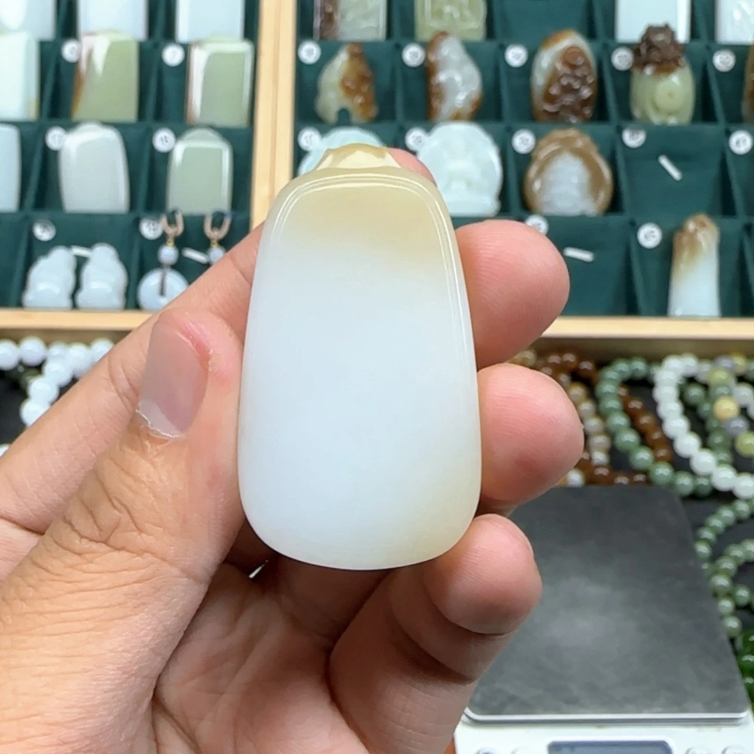 和田玉未镶嵌挂件