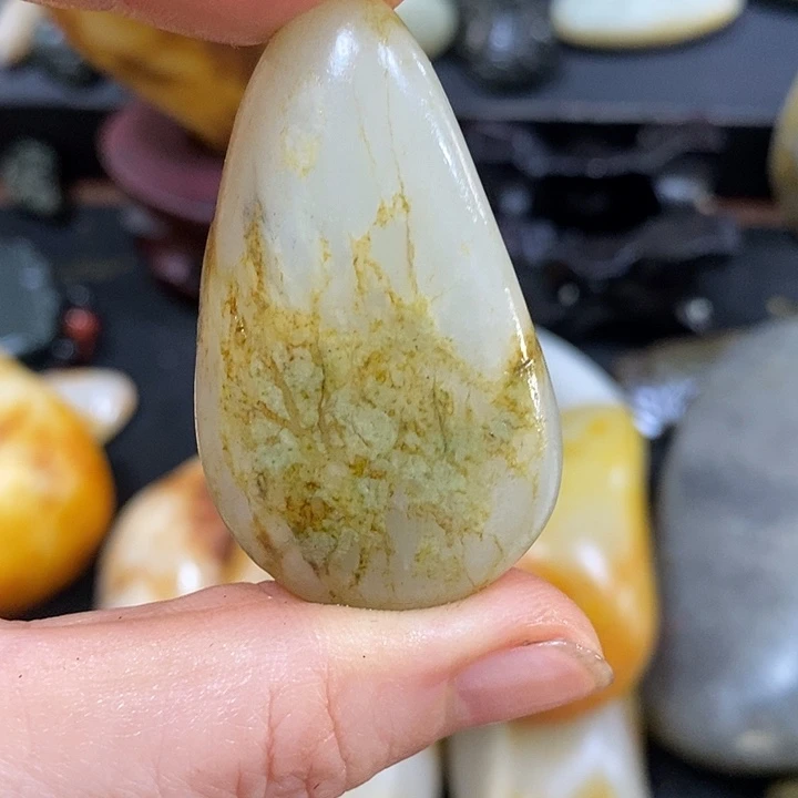 未镶嵌和田玉（糖玉）挂件