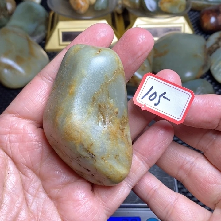 未镶嵌和田玉把件105