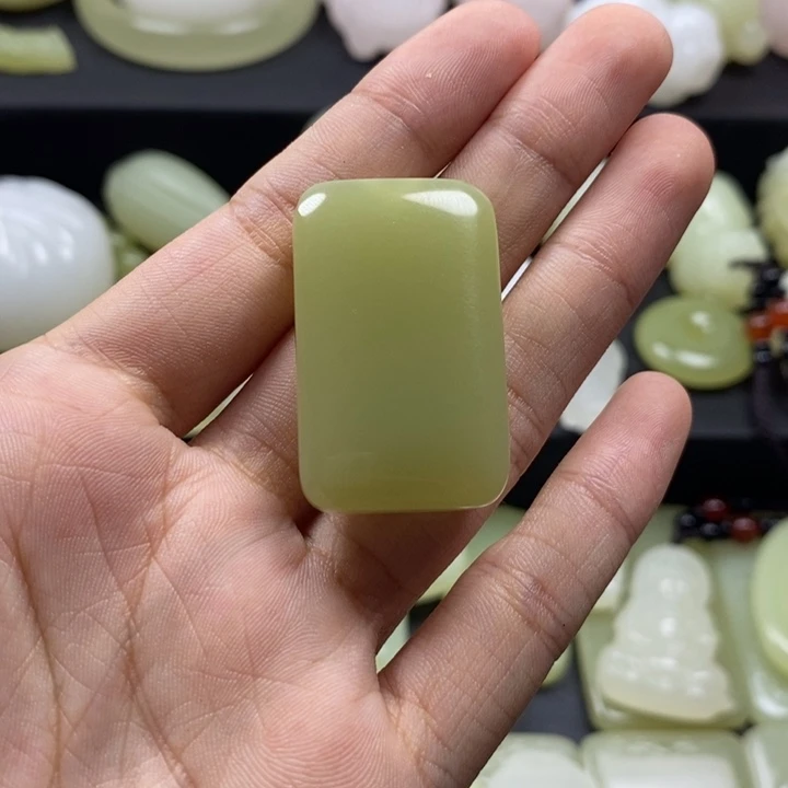 完全开放青色面包牌