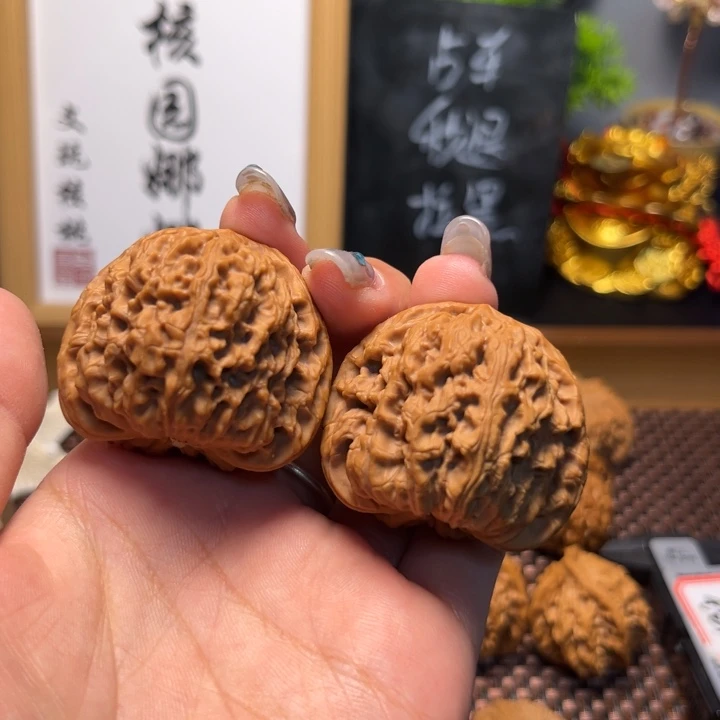 文玩核桃把件ઇ**ଓ42尺南疆石90