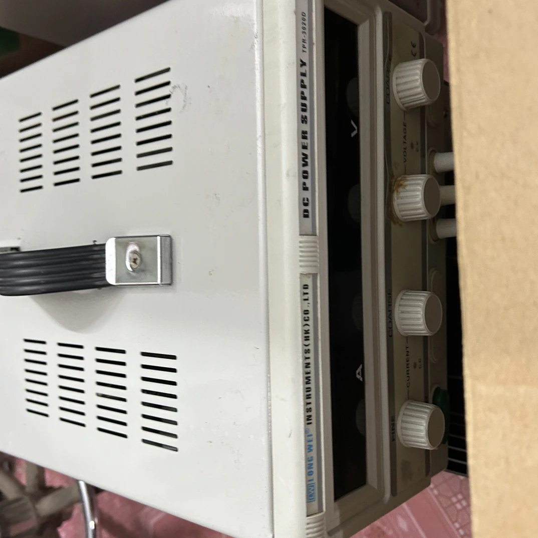 30V20Ａ直流稳压电源15公斤