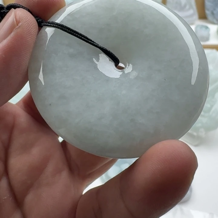 翡翠未镶嵌颈饰天然缅甸A货翡翠