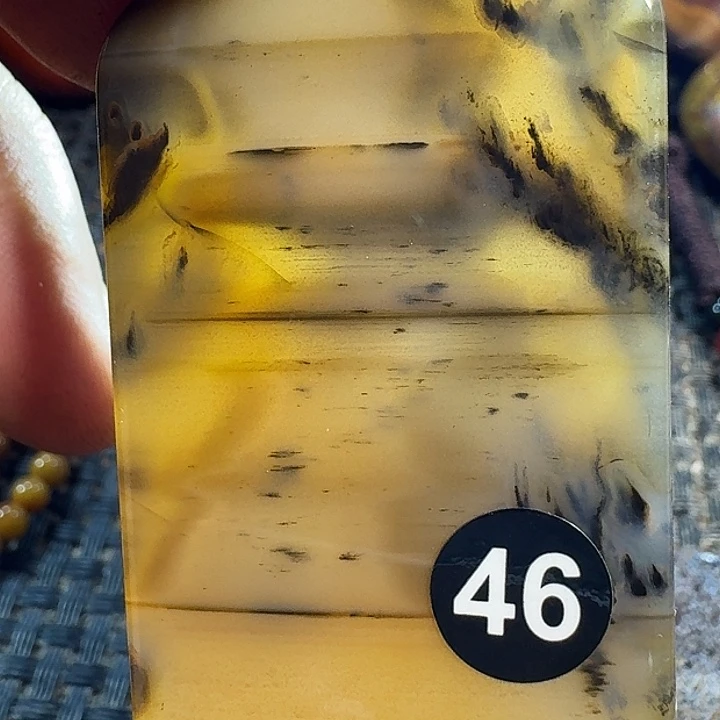 用***4玛瑙/玉髓未镶嵌颈饰