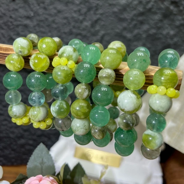 【晶澜月】X335【svip私人定制】天然绿萤石➕青提奶盖手串多样发其一