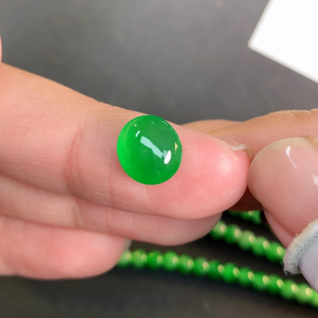 翡翠裸石9.25-8.49-4.04