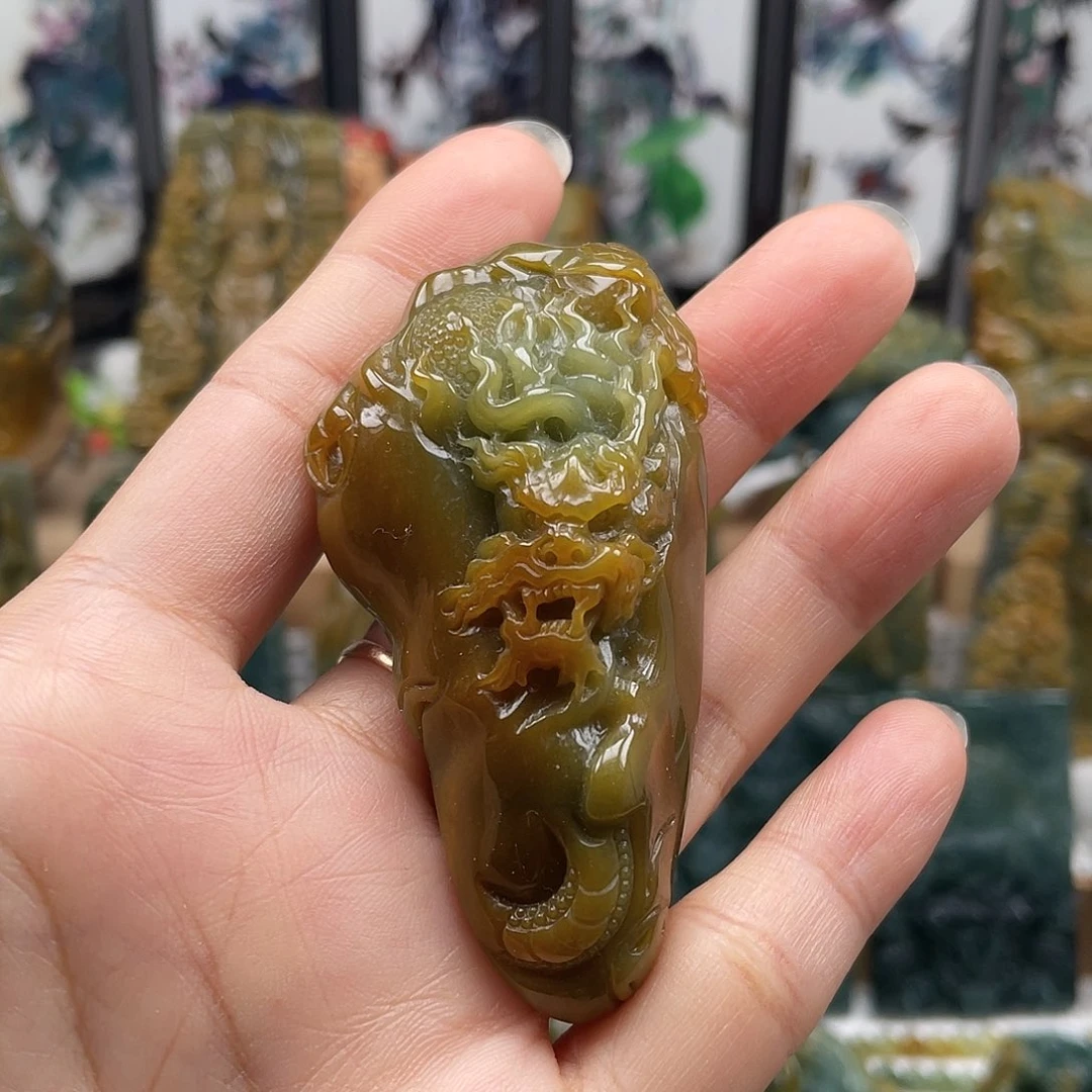 翡翠未镶嵌颈饰天然翡翠a货龙