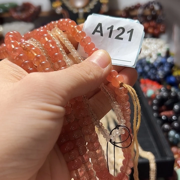 困***里玛瑙/玉髓颈饰未镶嵌