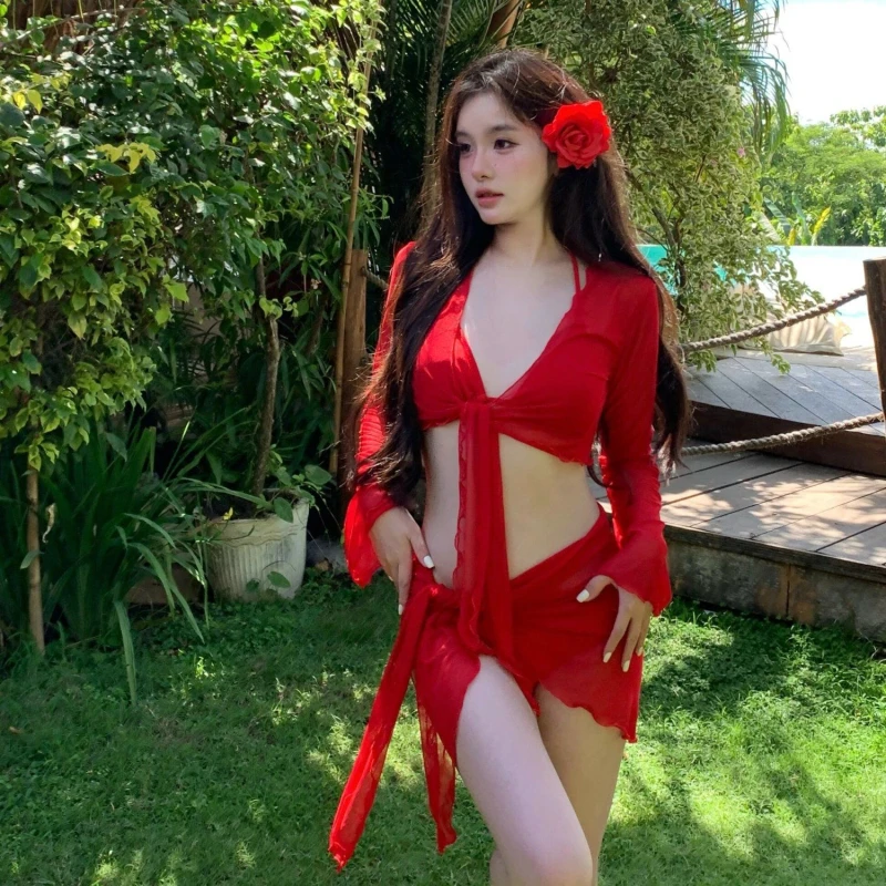 2025春夏时尚性感辣妹中国红比基尼温泉度假裙式分体泳衣