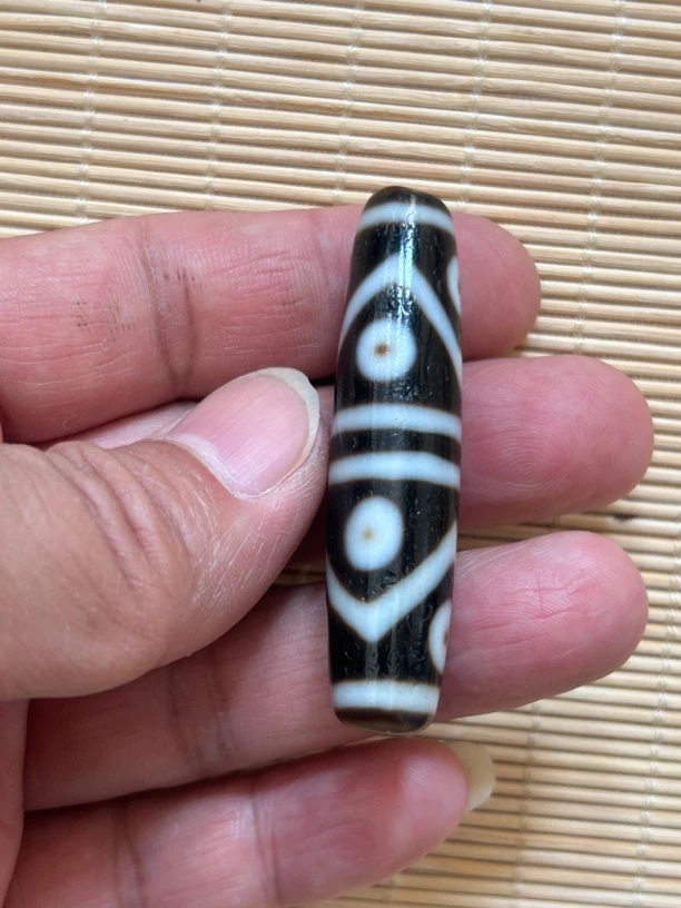行运金刚八眼二改仿纯珠子