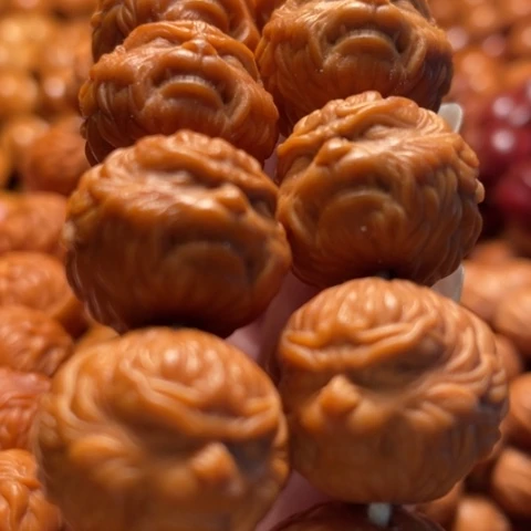 猴头核桃手串阿*舞台