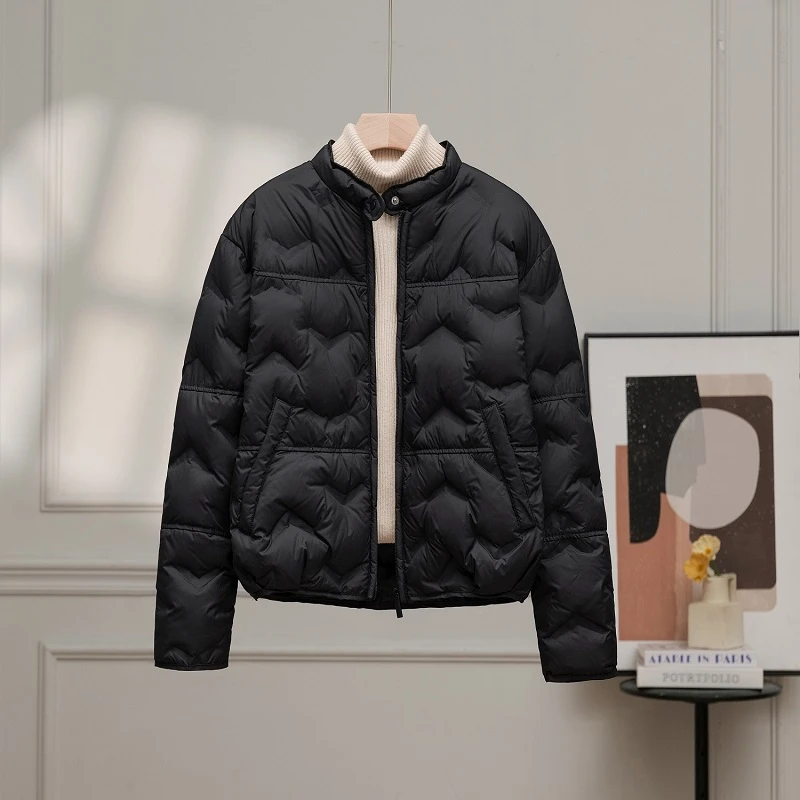 轻薄羽绒服女宽松短款白鸭绒保暖外套2025秋冬新款立领压胶轻便款