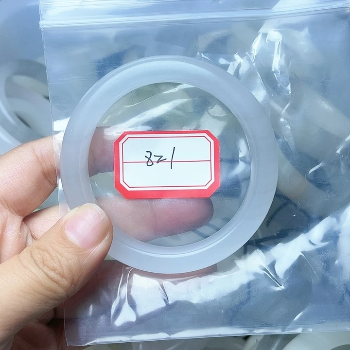 石英质玉手镯未镶嵌821