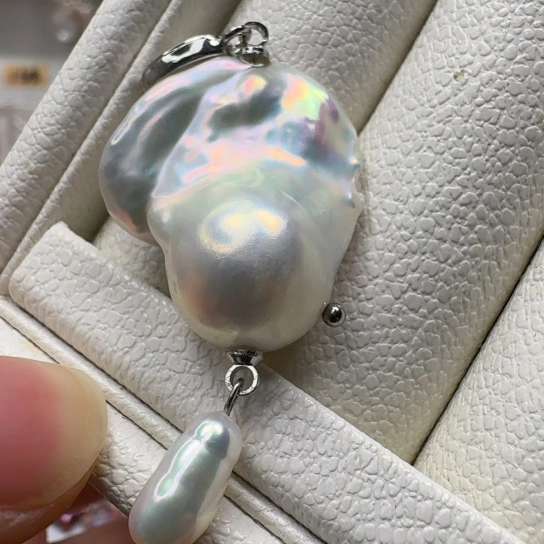 颈饰未镶嵌淡水珍珠