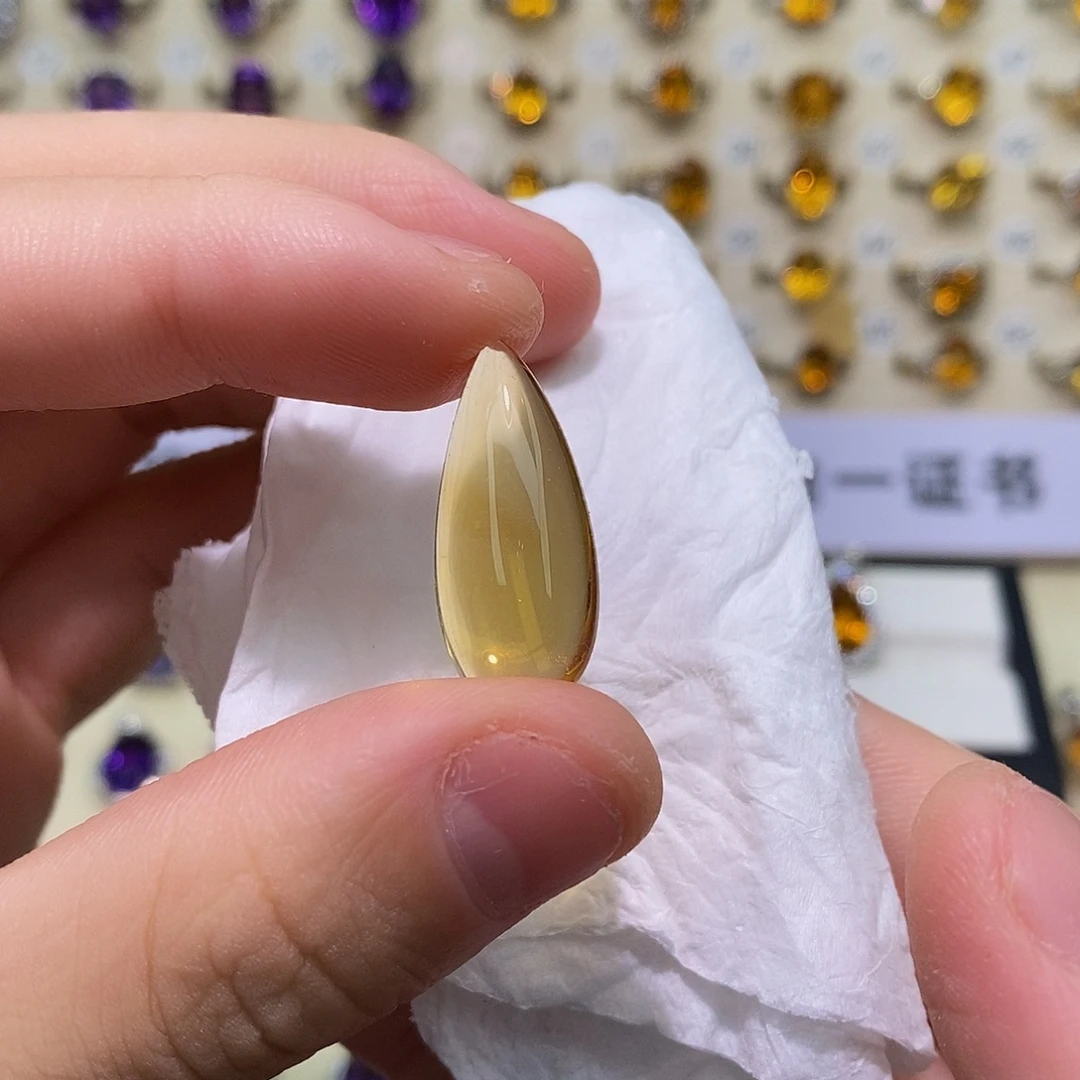 未镶嵌珠宝半成品水晶纯天然黄水晶假一赔十