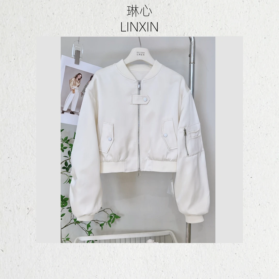 丨春季新款百搭设计感纯白翻扣长袖棒球服外套 HKM7775气质白色