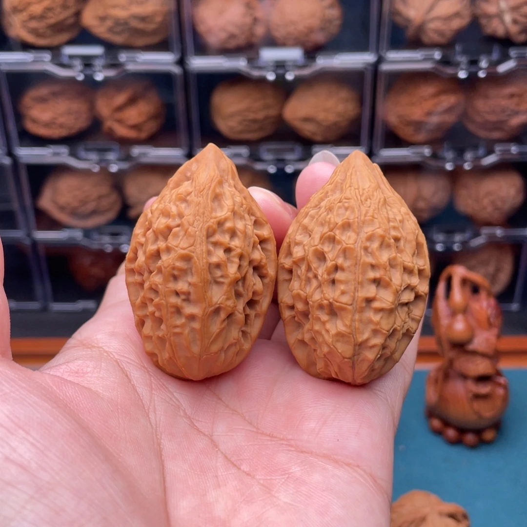 桃核吊坠全品长治鸡心