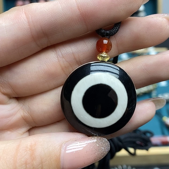 玛瑙/玉髓颈饰合金