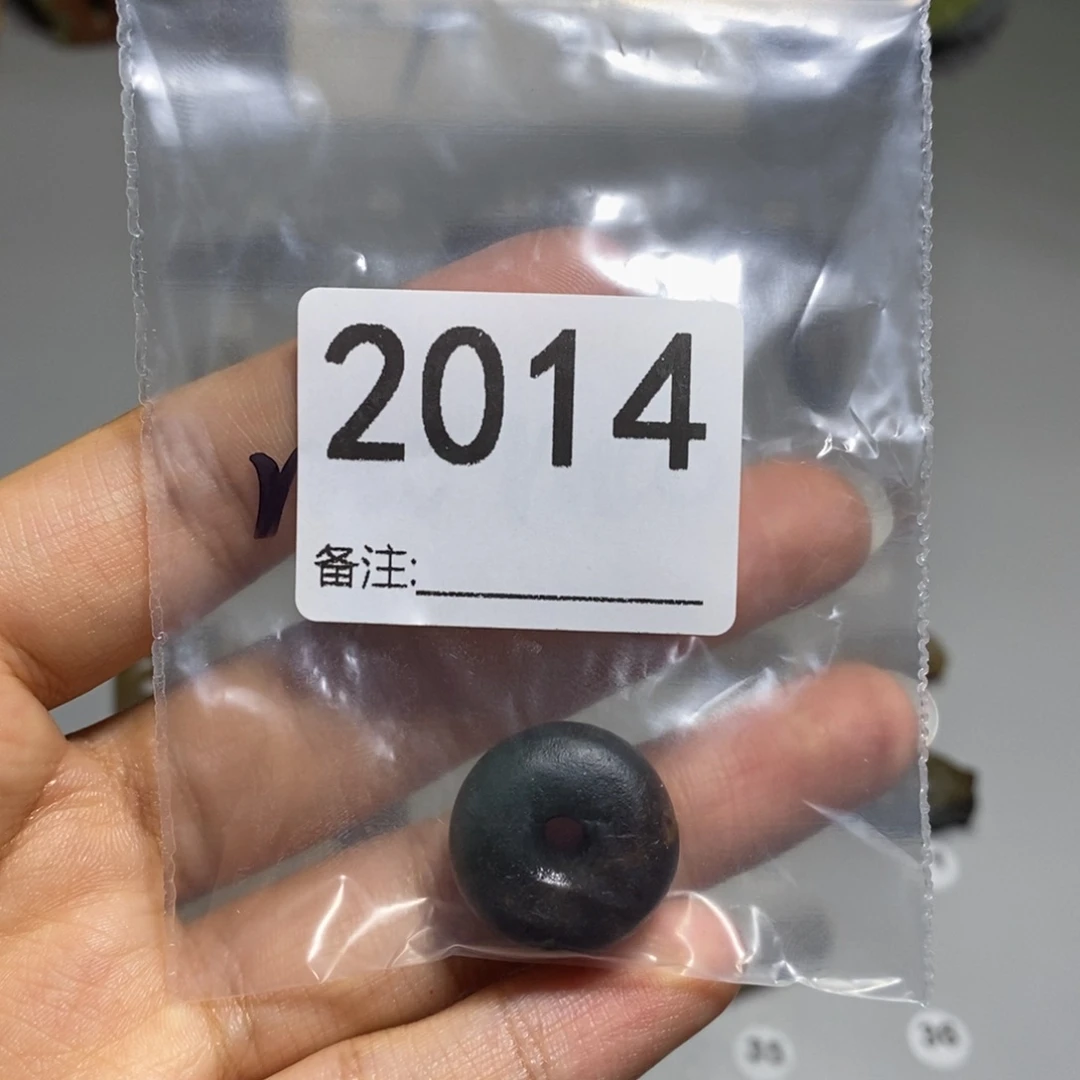 颈饰未镶嵌岫岩河磨玉（透闪石质玉）M**O
