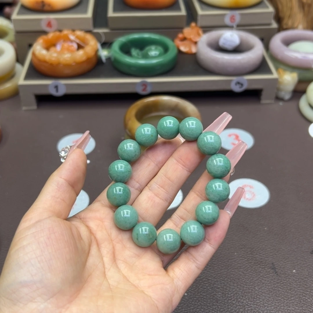 石英质玉手镯未镶嵌大**乔