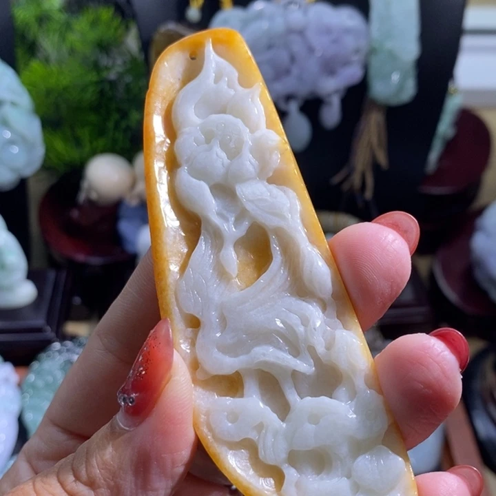 【闪购商品】颈饰未镶嵌翡翠鱼