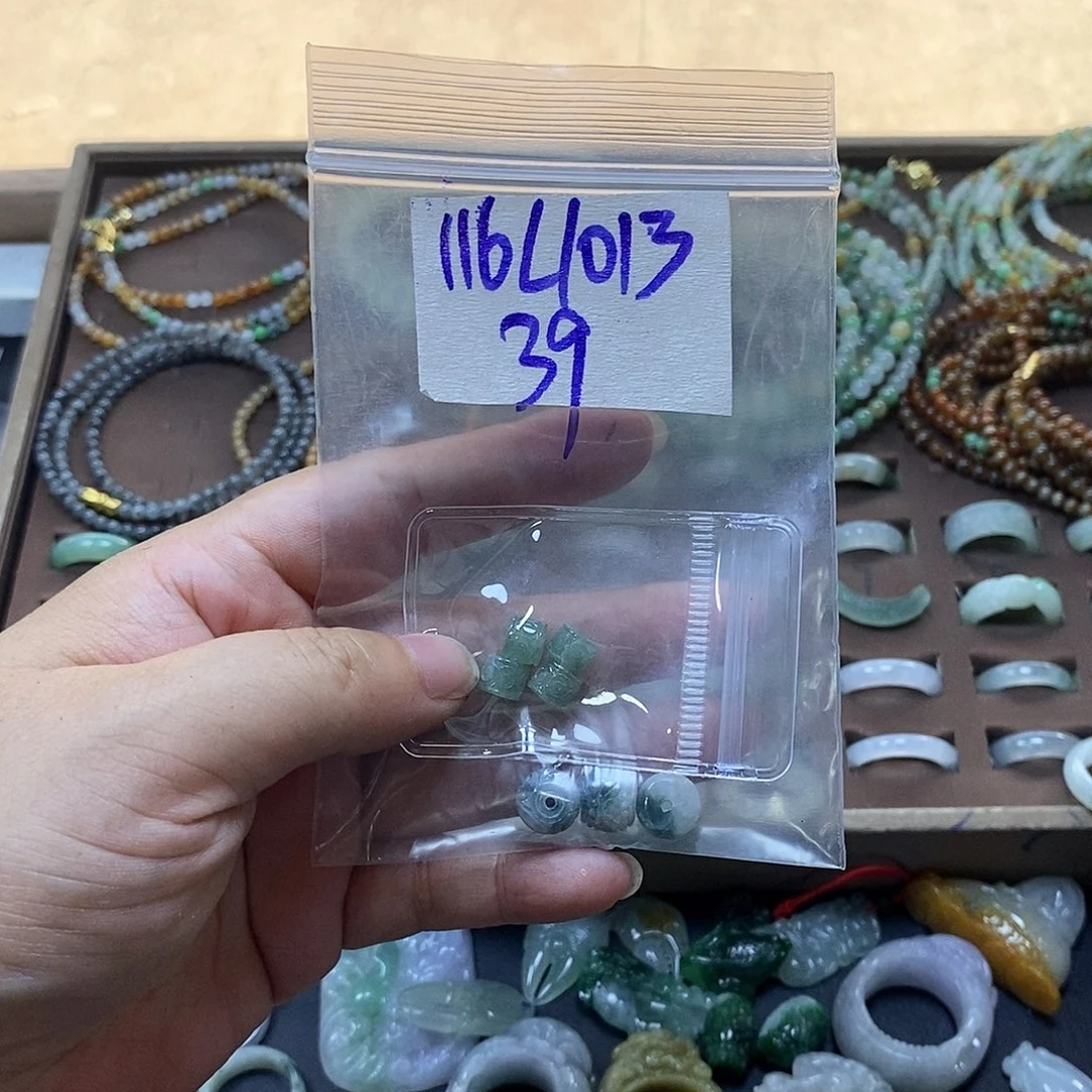 未镶嵌定制翡翠不****你