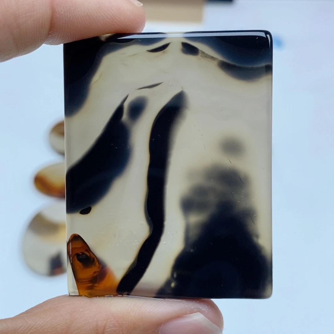 玛瑙/玉髓未镶嵌珠宝半成品