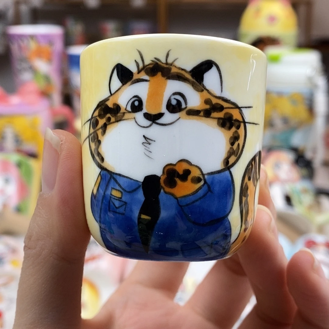 瓷片董董文创手绘陶瓷