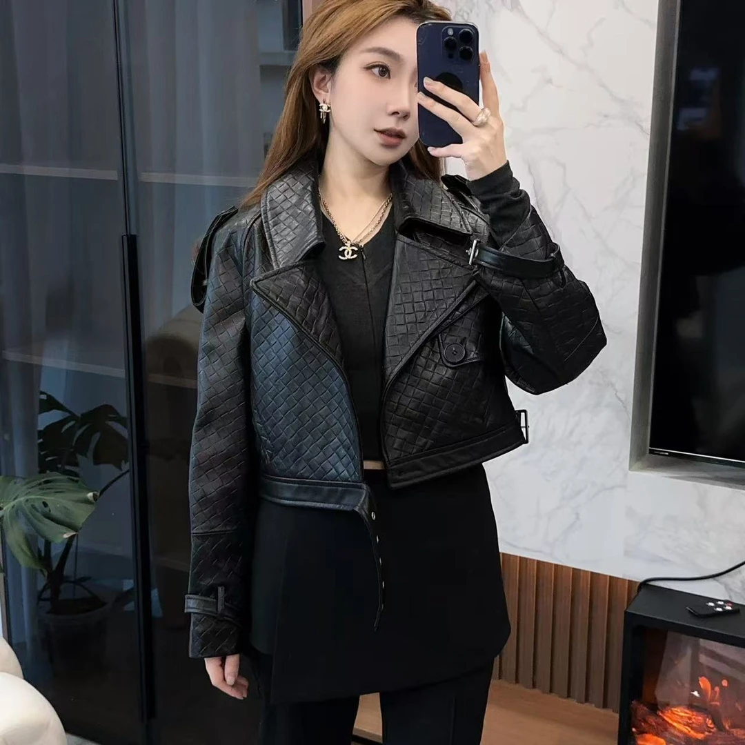 2025春秋季新款绵羊皮短外套女小格子设计师款真皮夹克皮衣