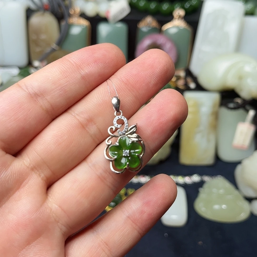 和田玉银S925镶嵌吊坠(不含链)2