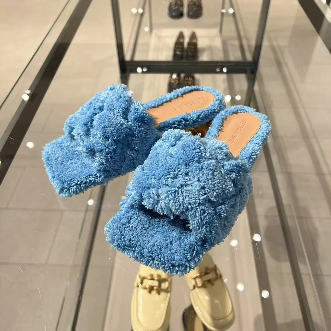 未使用 BOTTEGA VENETA/葆蝶家 /七七/毛绒菱格平底鞋