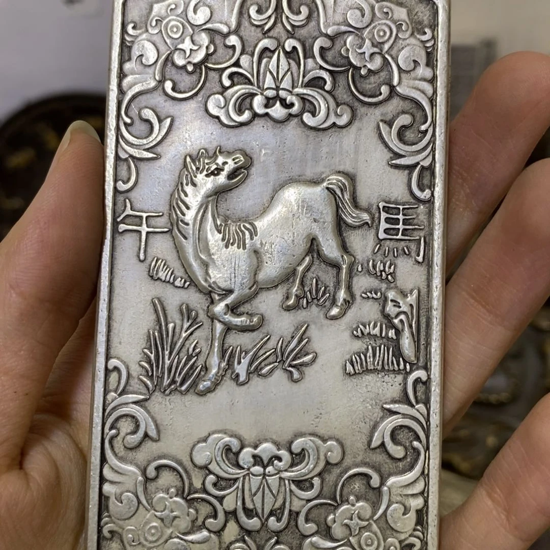 金属黄*复古工艺品生肖马