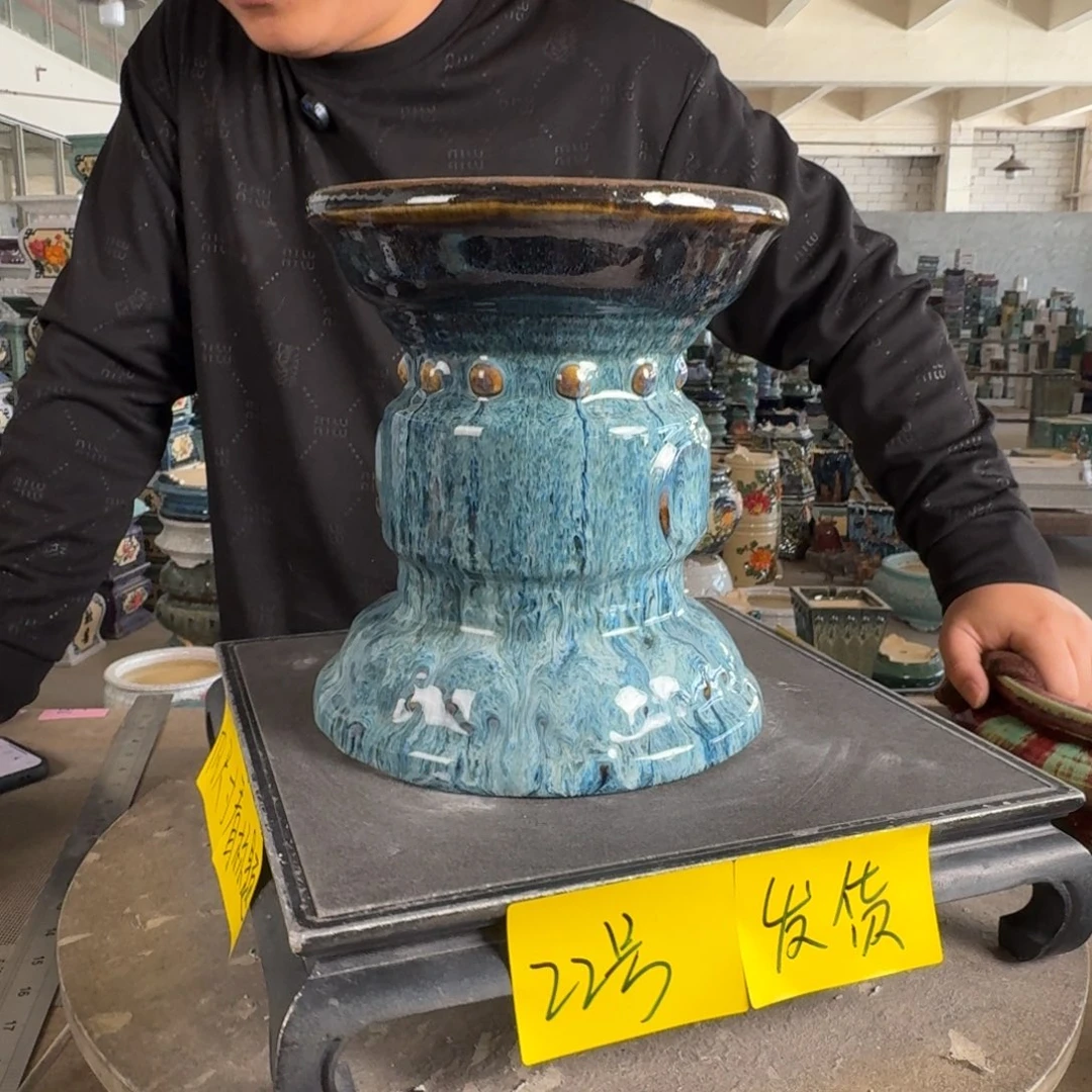 伟***。一风堂石湾花盆 面宽20打磨痕迹