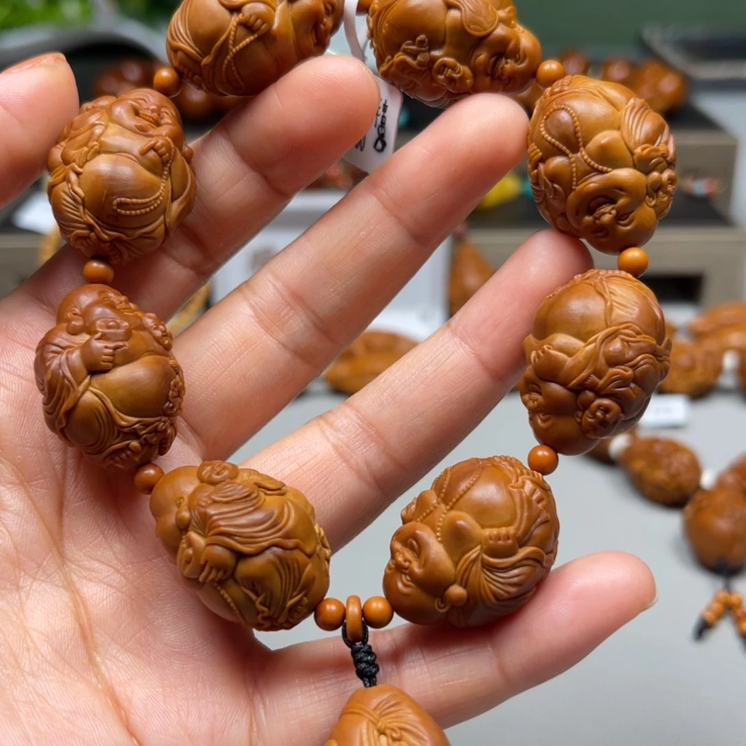 吊坠橄榄核弥勒手串