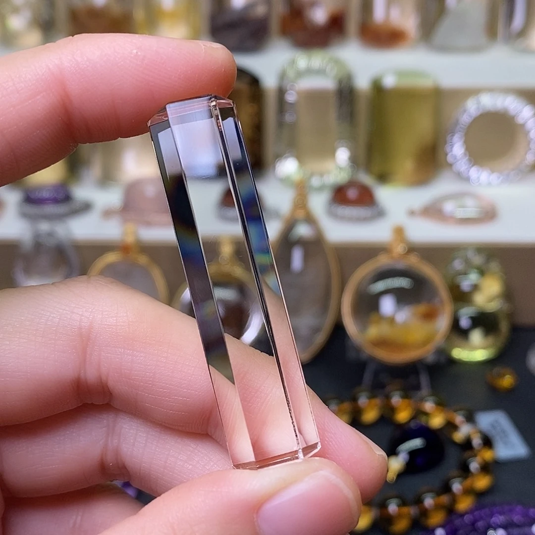 吊坠(赠链)未镶嵌水晶