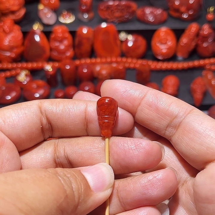 南红玛瑙未镶嵌配饰火焰纹三通9mm