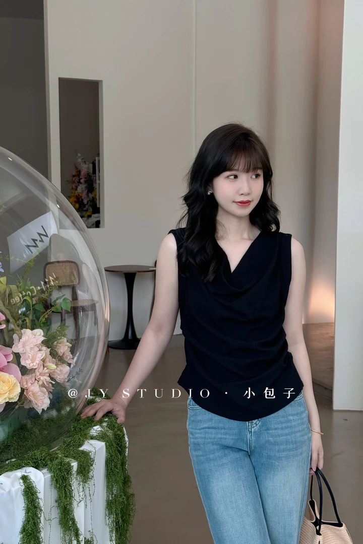 小包子【荡领无袖背心】