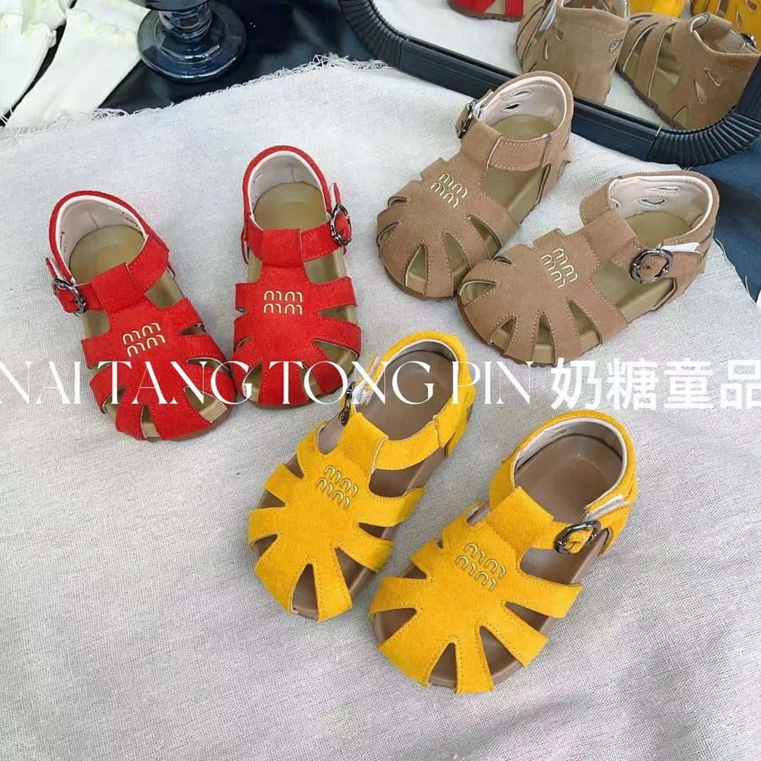 【南啵万】韩版儿童复古时尚镂空勃肯鞋男女童百搭软底包头沙滩凉鞋