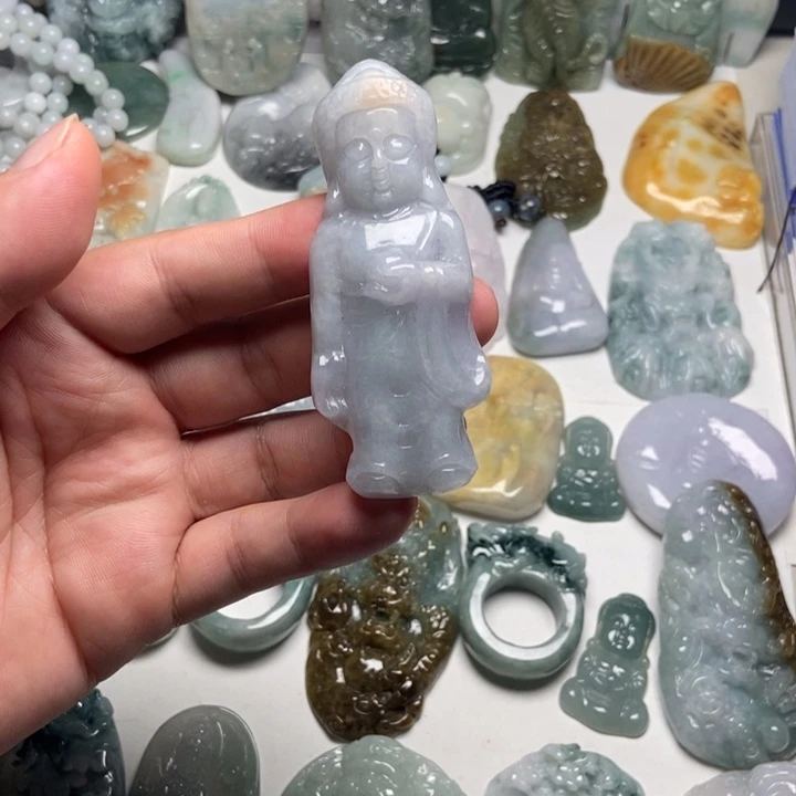 颈饰未镶嵌翡翠呃咪68