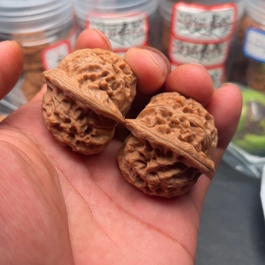 把件文玩核桃宫灯42