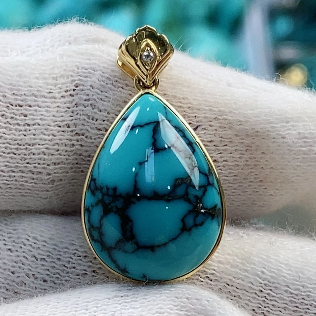 绿松石配饰18K金镶嵌