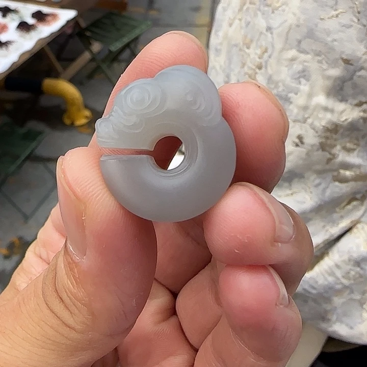 颈饰未镶嵌和田玉