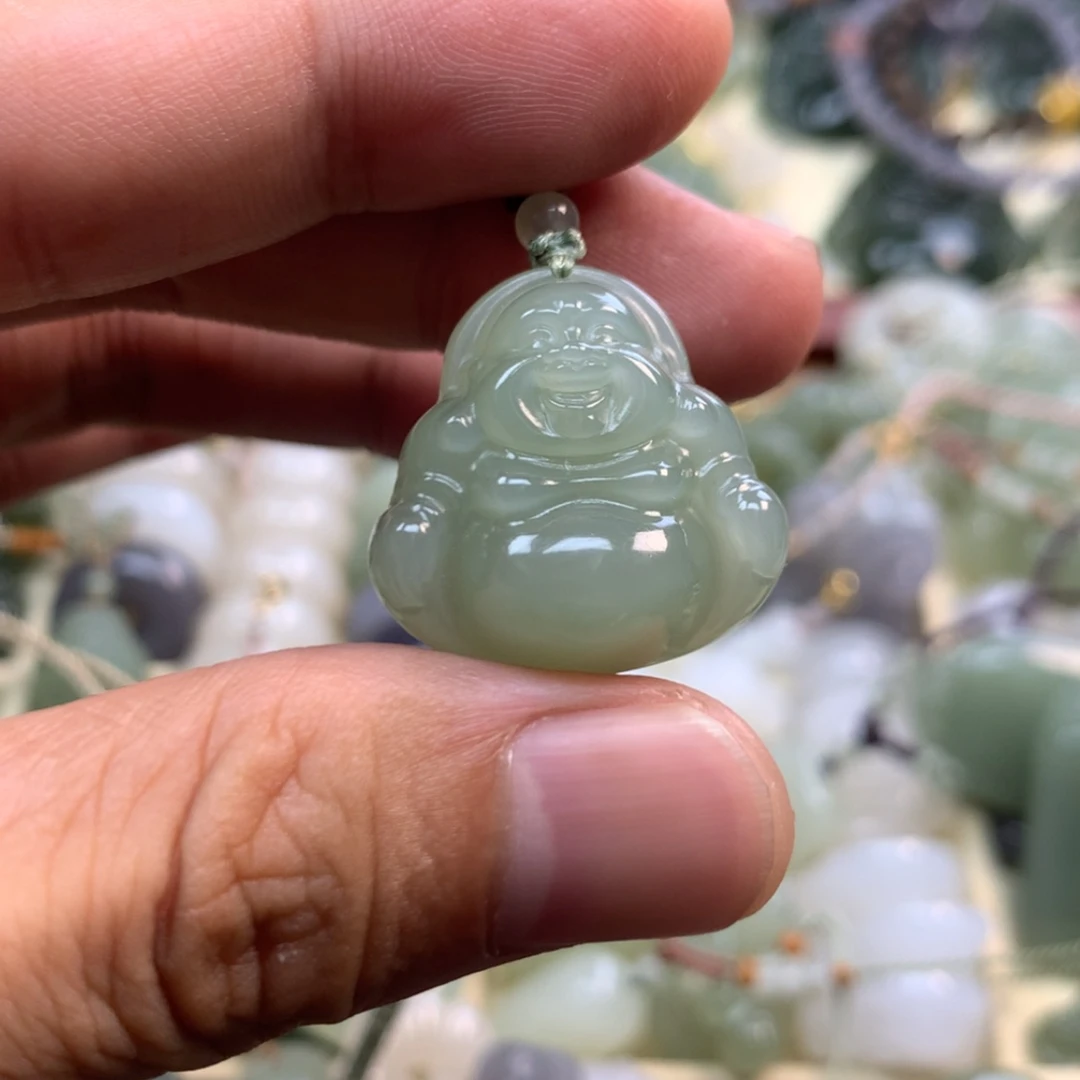 【闪购商品】颈饰未镶嵌和田玉