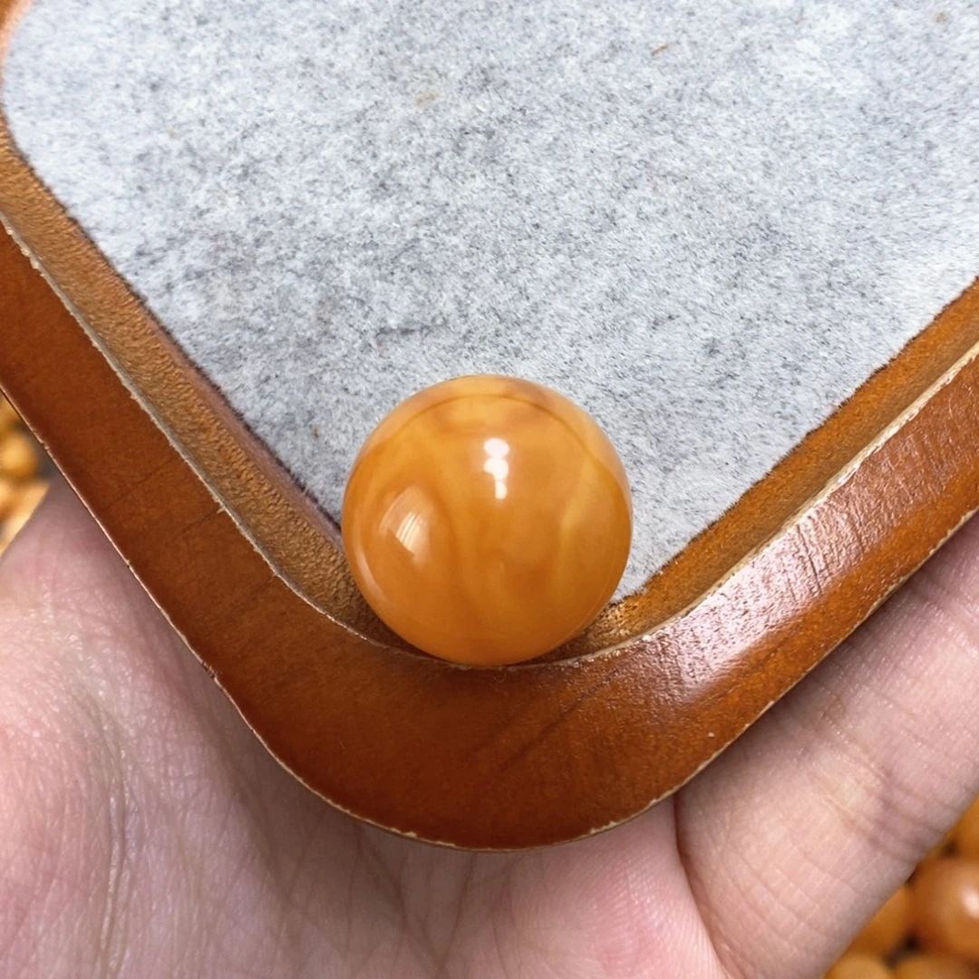 蜜蜡裸石未镶嵌用****1蜜蜡裸珠