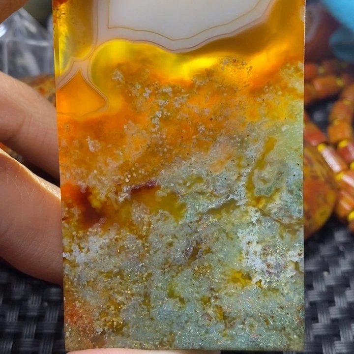 玛瑙/玉髓颈饰未镶嵌伊**爸