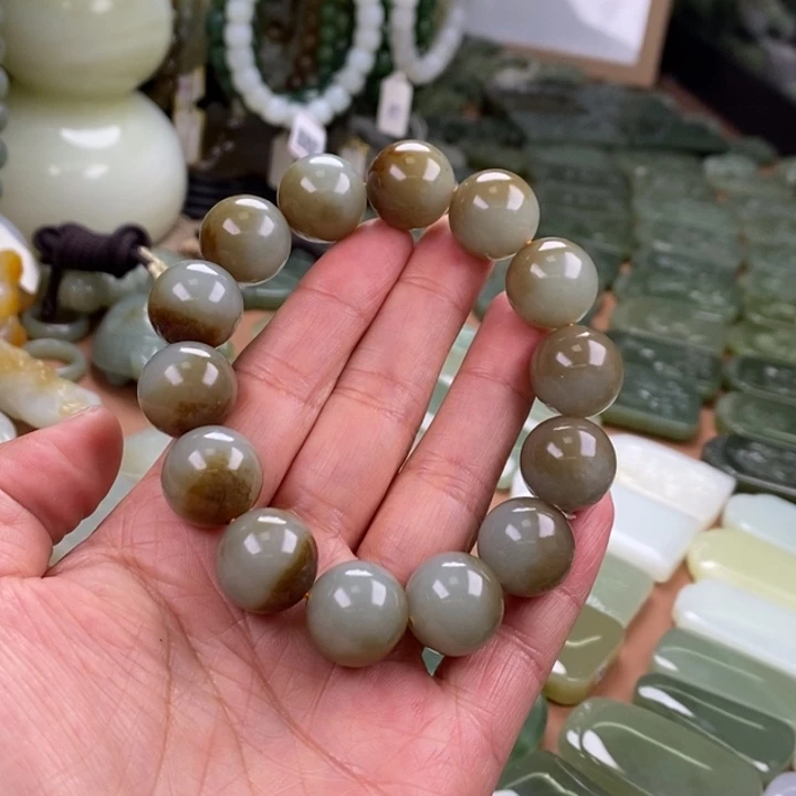 和田玉未镶嵌手链