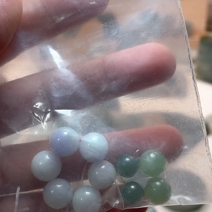 陈***糖翡翠裸石翡翠玉料