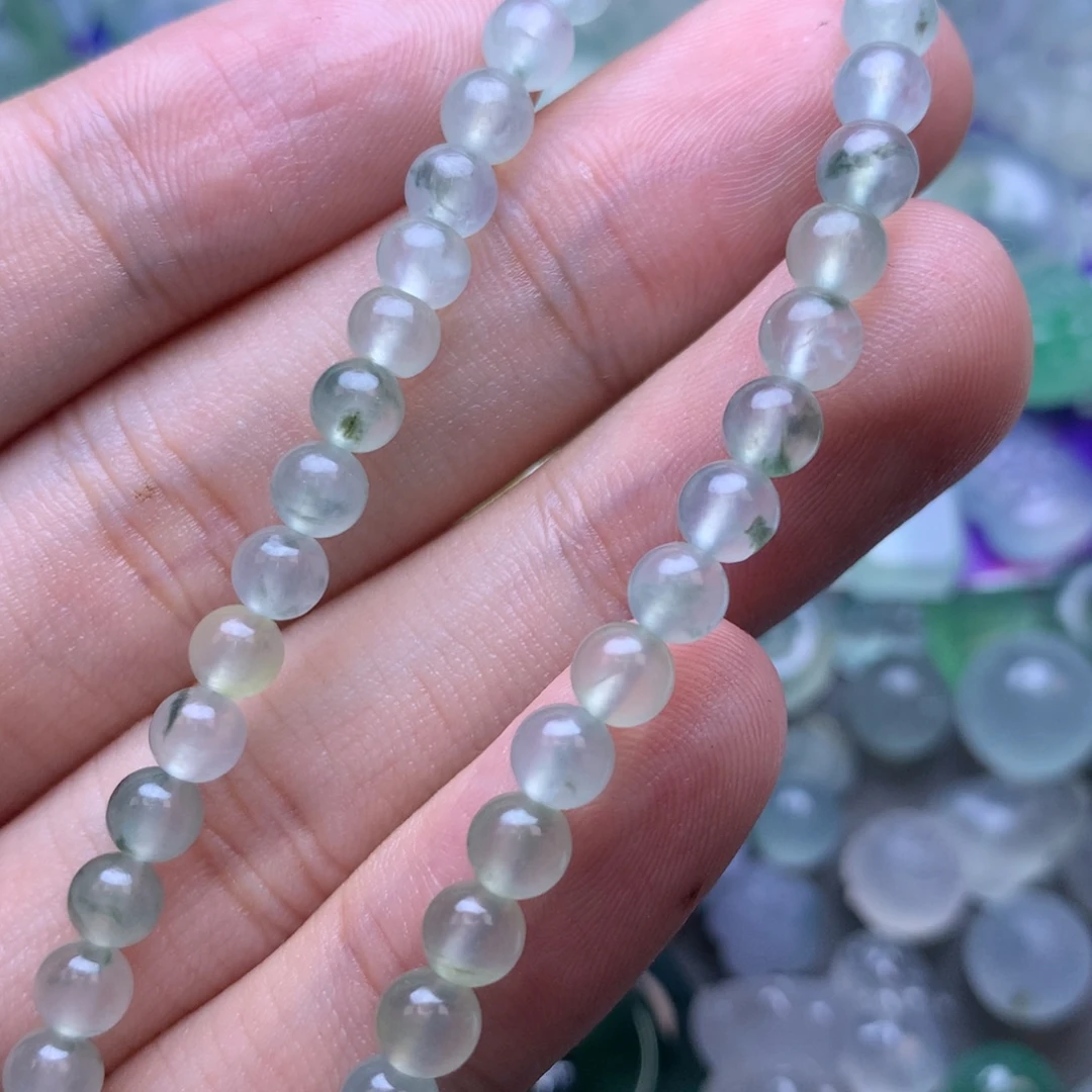 定制翡翠未镶嵌挂件