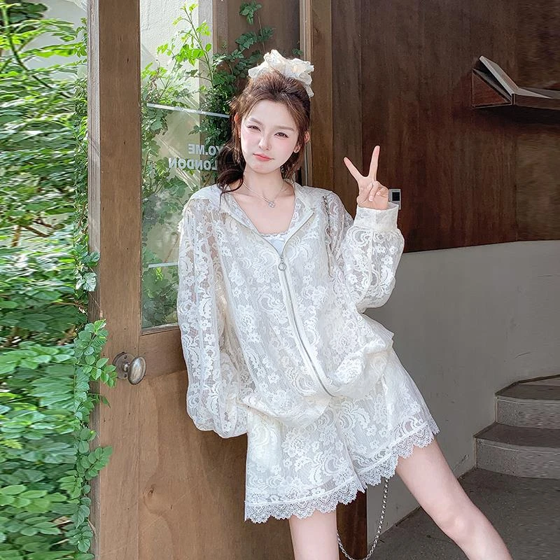 米白色连帽蕾丝开衫短裤两件套女夏季超火独特绝美高级感减龄套装